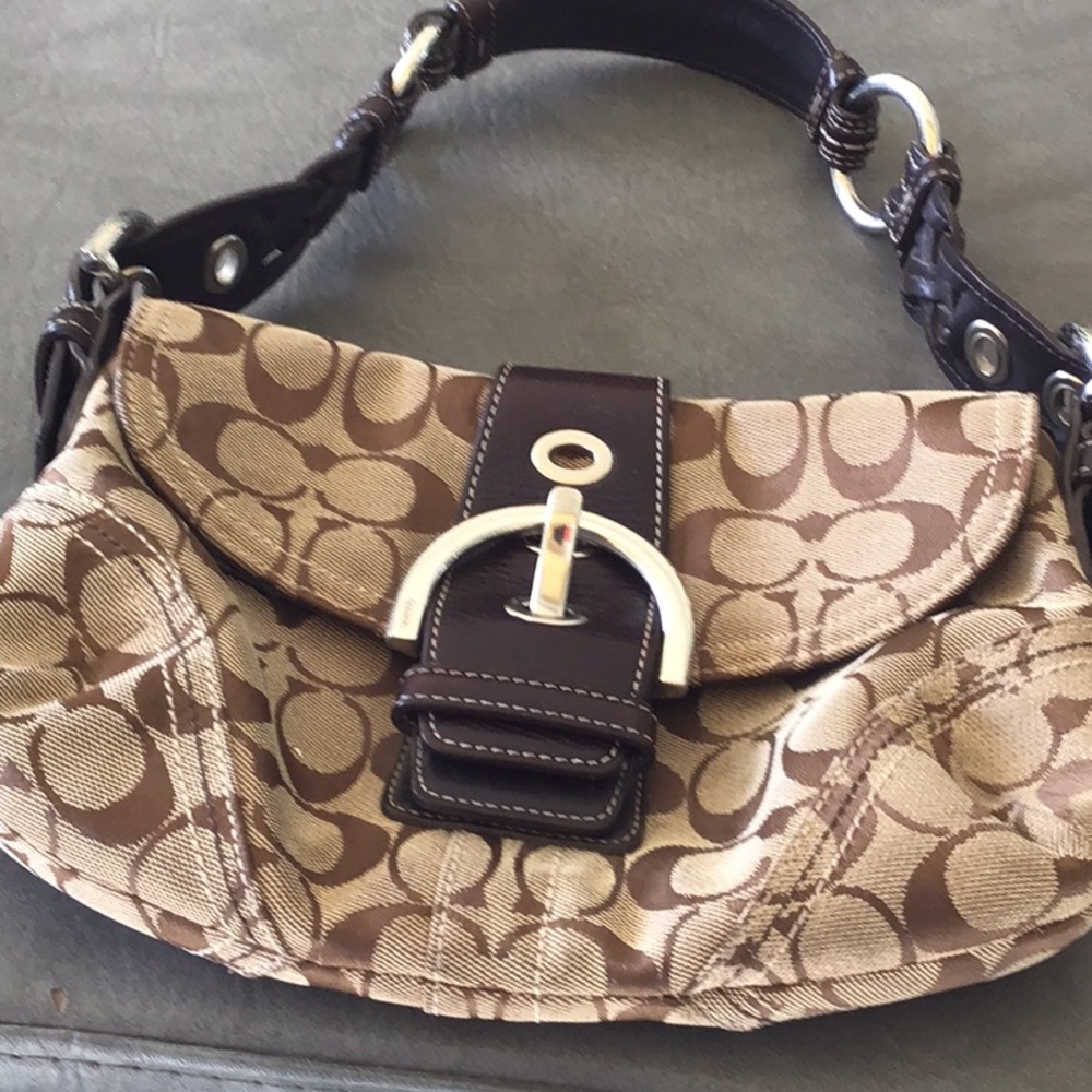 Small coach logo bag